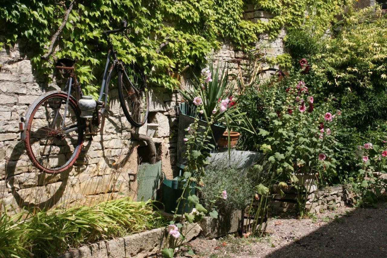 Annay-sur-Serein Chambres D'Hotes De La Vallee Du Serein מראה חיצוני תמונה