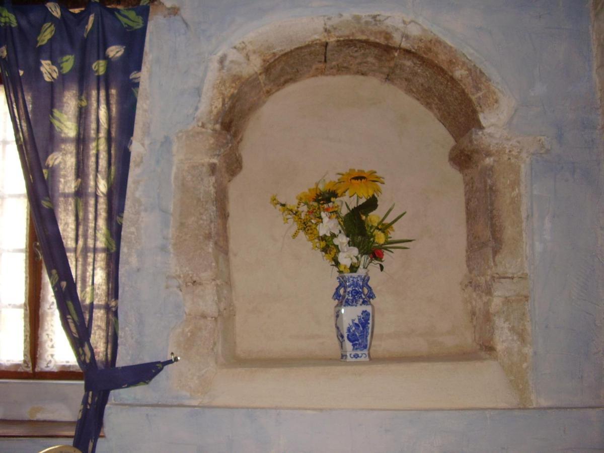 Annay-sur-Serein Chambres D'Hotes De La Vallee Du Serein מראה חיצוני תמונה