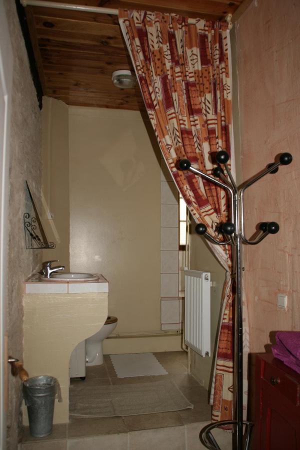 Annay-sur-Serein Chambres D'Hotes De La Vallee Du Serein מראה חיצוני תמונה