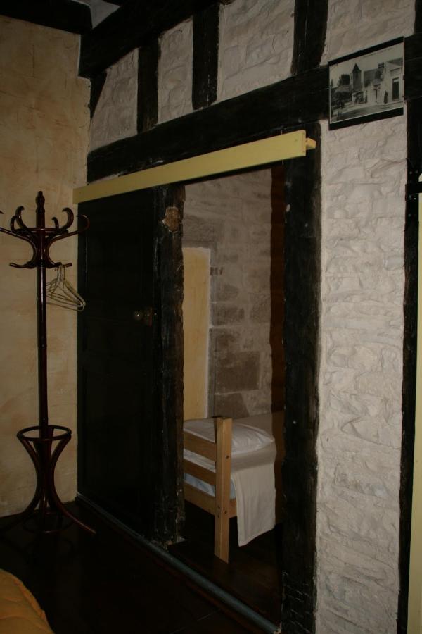 Annay-sur-Serein Chambres D'Hotes De La Vallee Du Serein מראה חיצוני תמונה