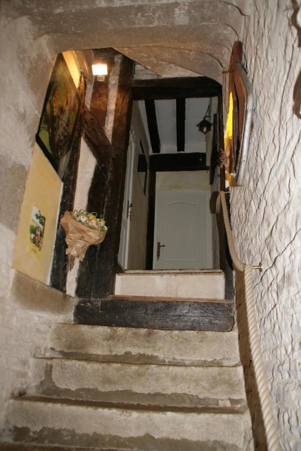 Annay-sur-Serein Chambres D'Hotes De La Vallee Du Serein מראה חיצוני תמונה