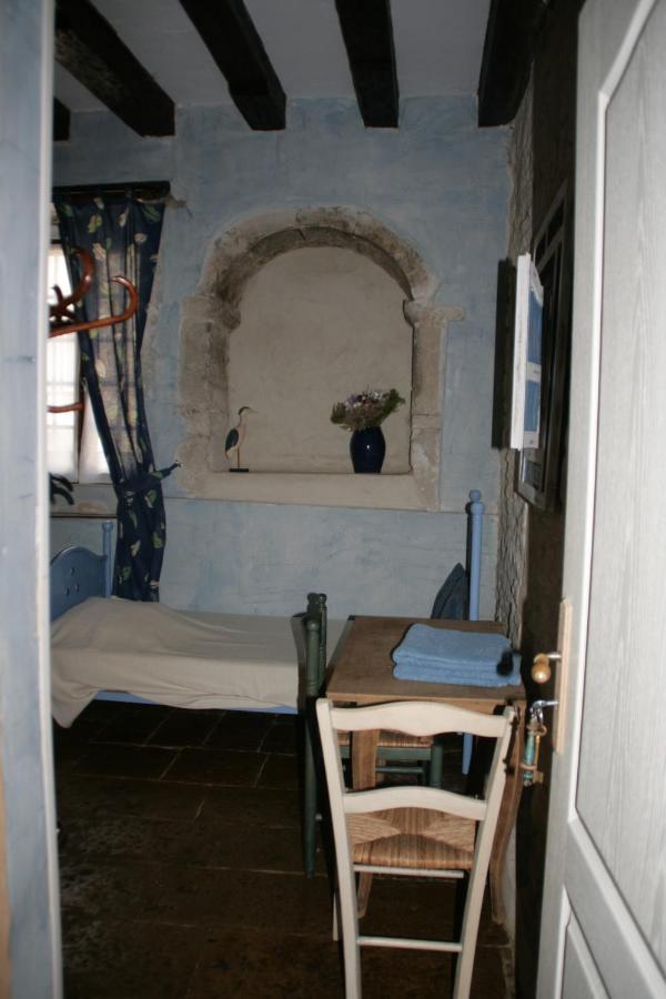 Annay-sur-Serein Chambres D'Hotes De La Vallee Du Serein מראה חיצוני תמונה