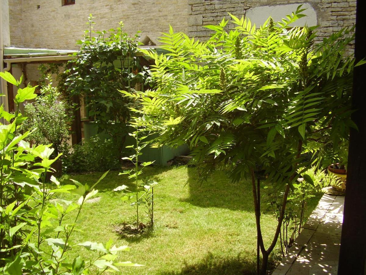 Annay-sur-Serein Chambres D'Hotes De La Vallee Du Serein מראה חיצוני תמונה