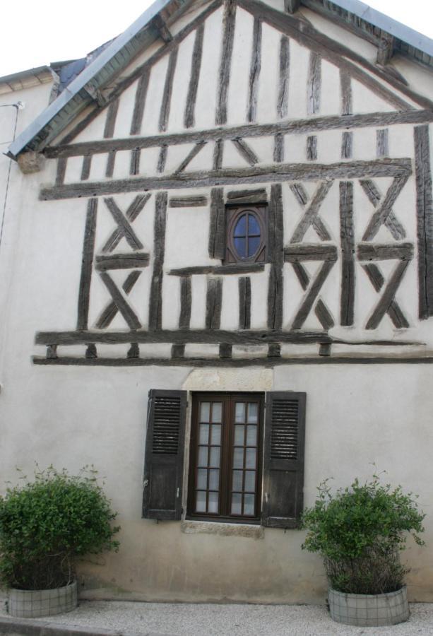 Annay-sur-Serein Chambres D'Hotes De La Vallee Du Serein מראה חיצוני תמונה
